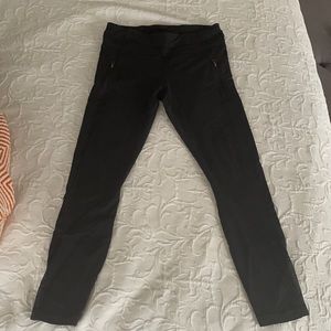 Black 25” lulu lemon leggings
